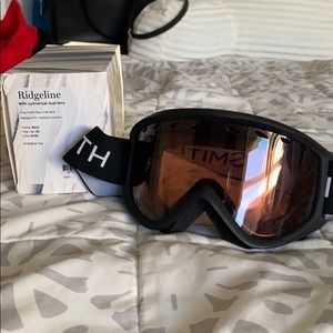 Smith snowboarding / skiing goggles